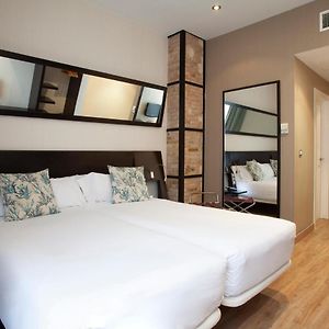 Kamer met een King Size Bed